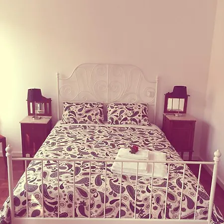 Casa Dos Patios Ii Feriehus Aveiro